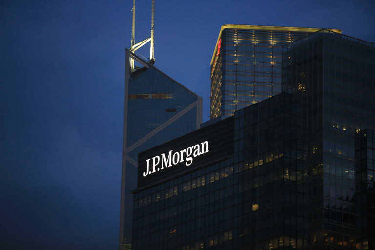 jpmorgan-chase-sued-over-481m-commercial-real-estate-loan-2, 3959707,